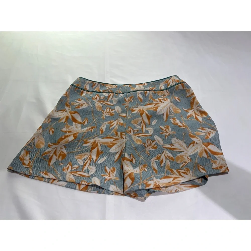 H&M Shorts Womens 12 Green Tropical Vacation Summer Casual Hawaiian - Picture 2 of 8